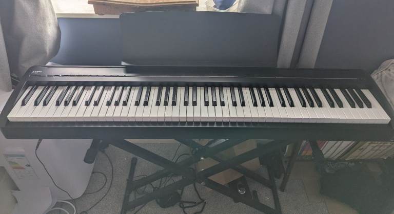 Kawai ES120 piano bundle 