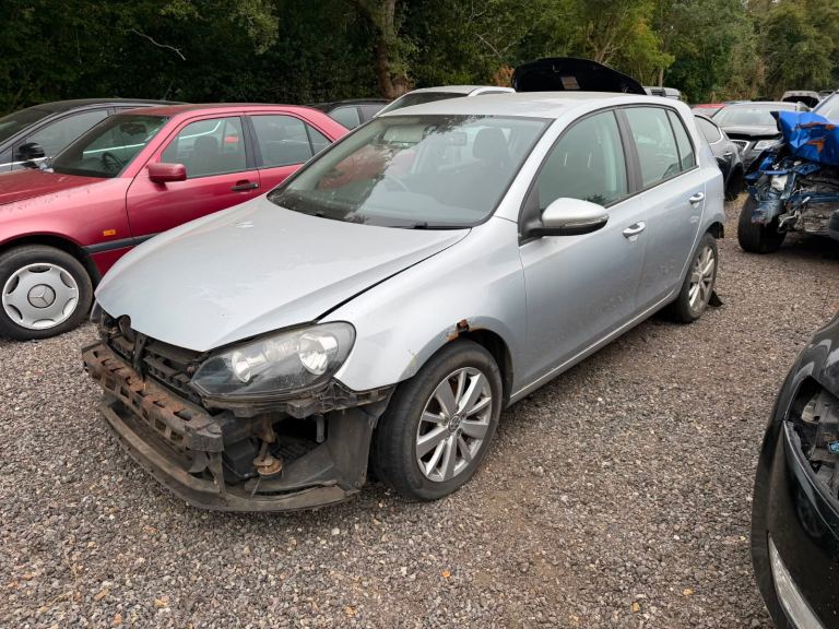 VW GOLF MK6 BREAKING SPARES PARTS 