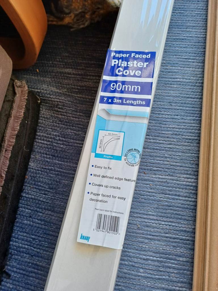 Plaster coving from Wickes 7 pack.