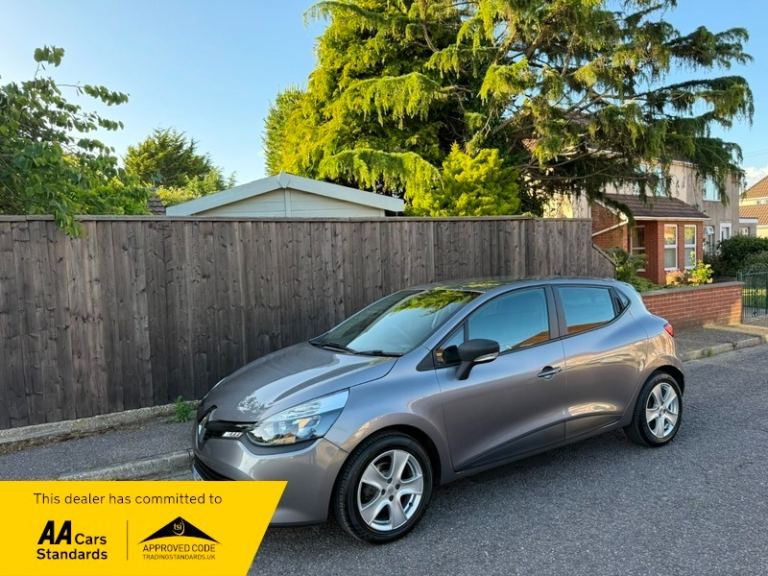 2015 Renault Clio 0.9 TCE 90 Expression+ Energy 5dr HATCHBACK Petrol Manual