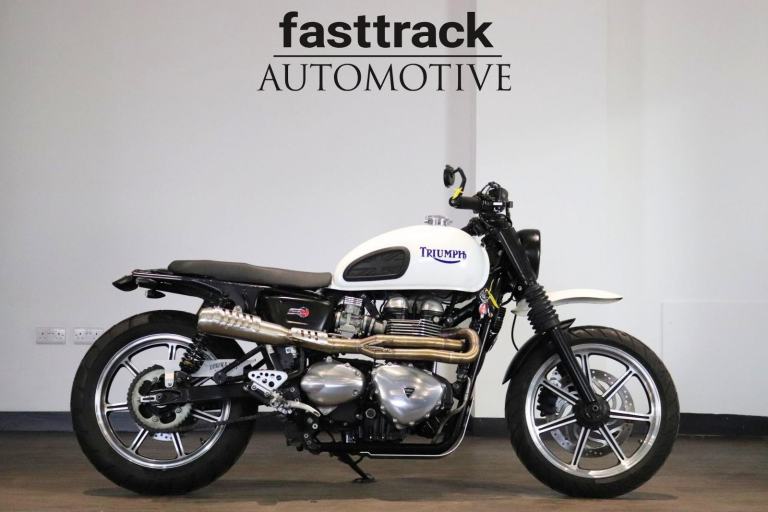 Triumph Thruxton - 12 MONTHS FULLY COMPREHENSIVE WARRANTY ONLY £249  