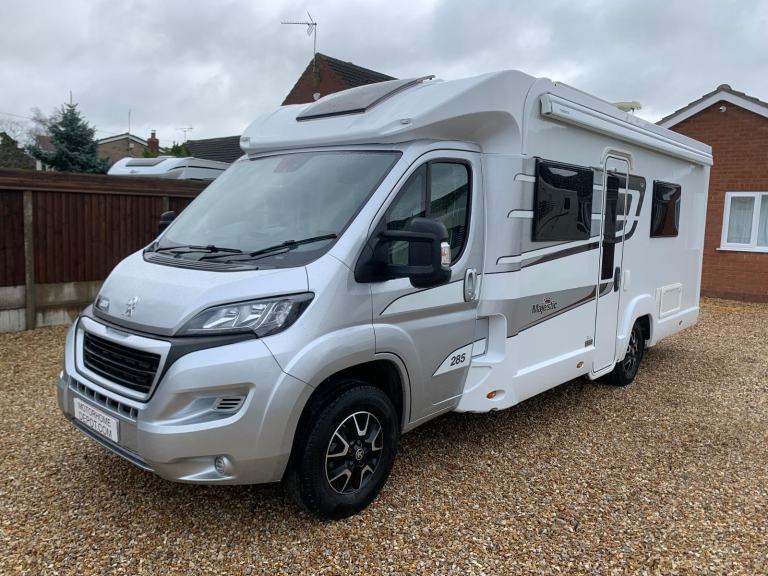 Elddis Majestic 285