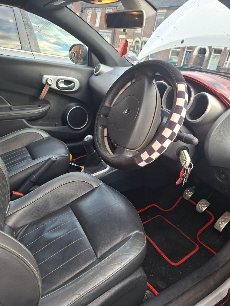 Renault, WIND, Convertible, 2010, Manual, 1598 (cc), 2 doors