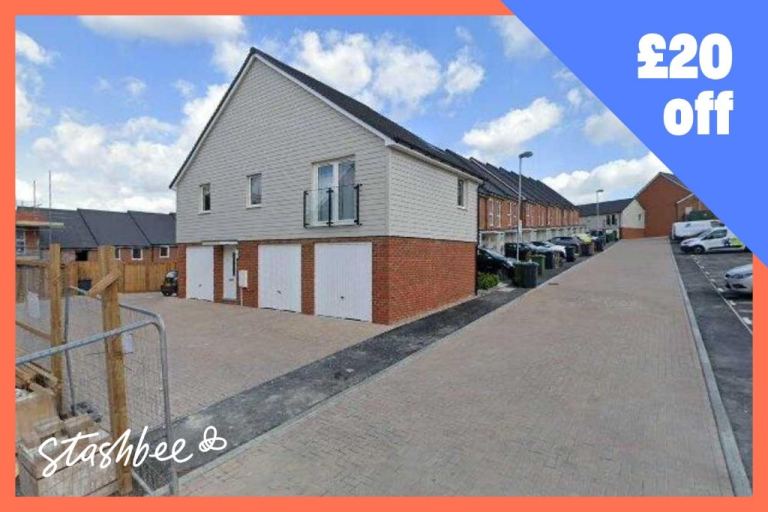 Garage to rent in Dartford (DA1) | Stashbee