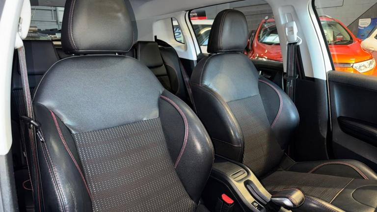 PEUGEOT 2008 1.2 PureTech GT Line White 5dr PANROOF+SATNAV+CRUISE+DAB 2017