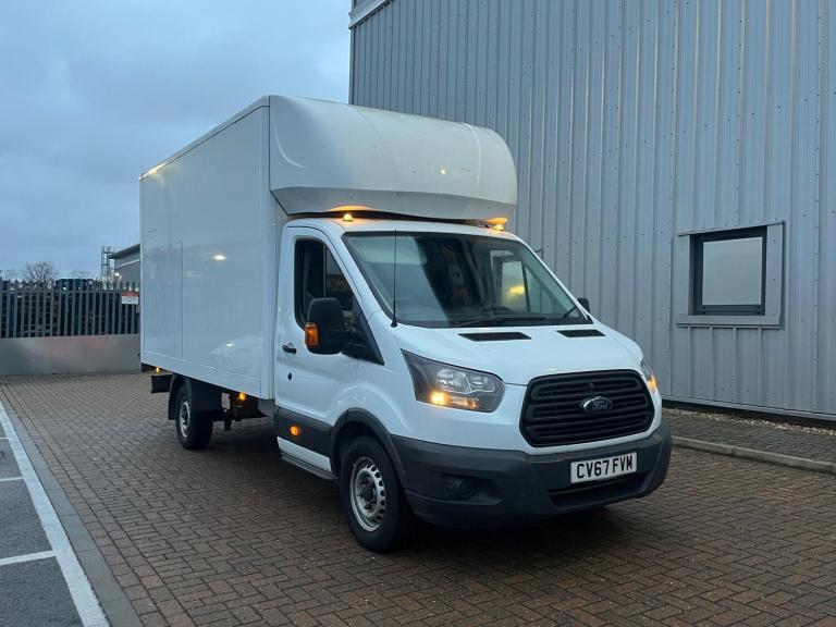 2018 Ford Transit 2.0 350 EcoBlue FWD L4 Euro 6 3dr CHASSIS CAB Diesel Manual