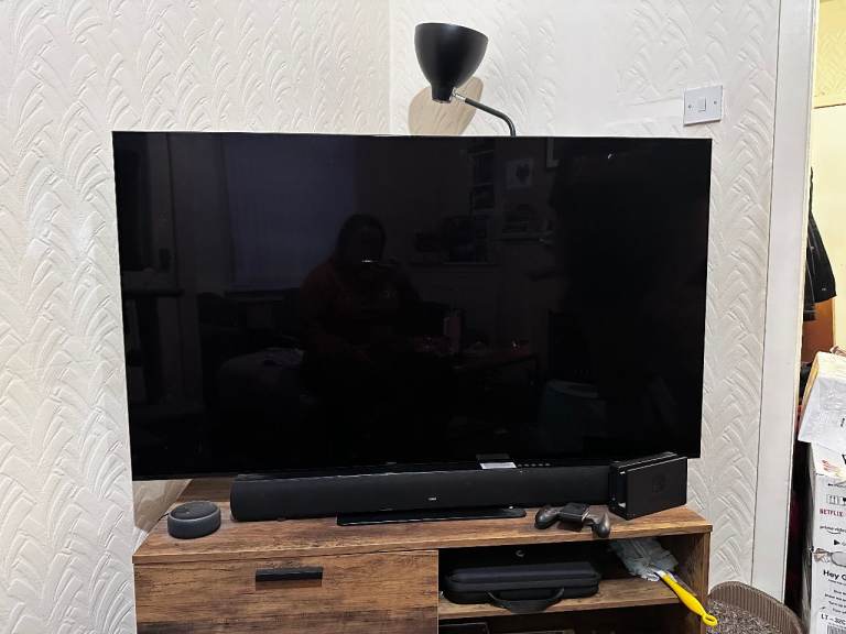 55' Samsung Smart TV – Good Condition, Fully Functional
