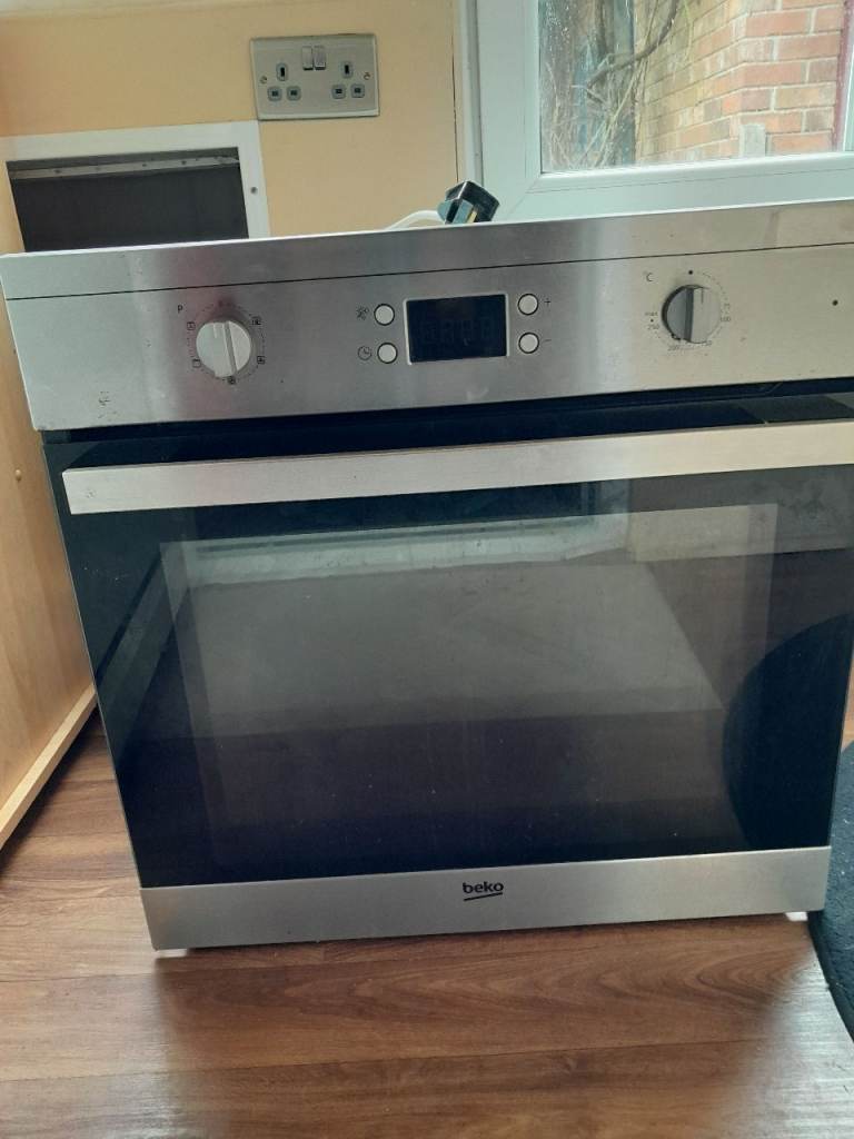Beko Oven for part or repair