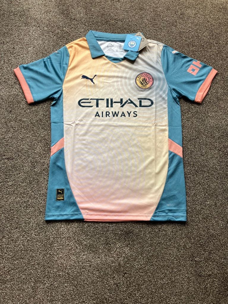 Brand new Puma Manchester City Football jersey with tags