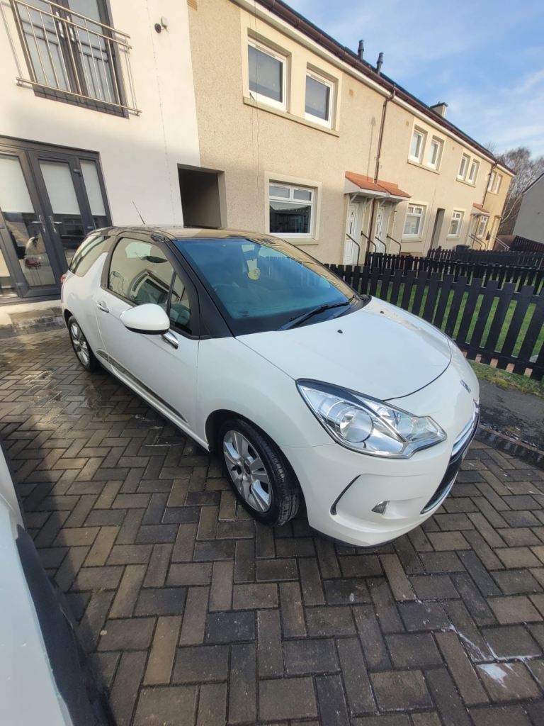 Citroen, DS3, Hatchback, 2015, Manual 1 years full MOT , £20 per year to tax, , 1199 (cc), 3 doors