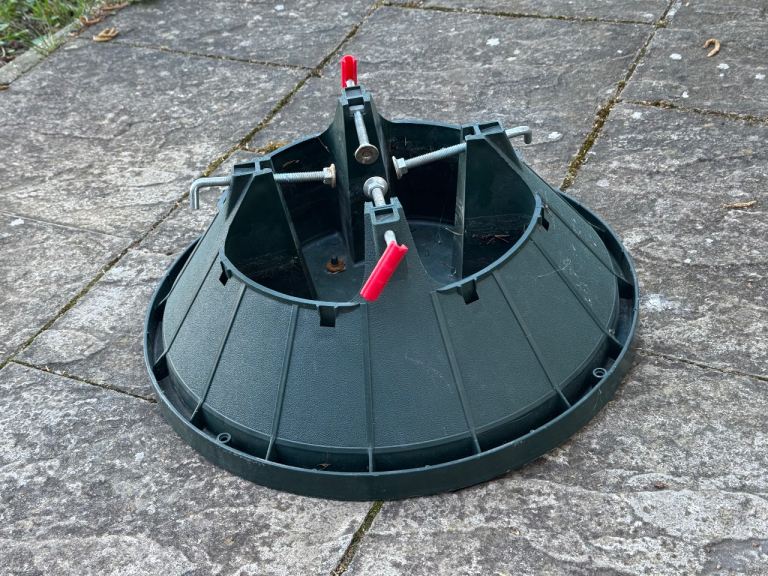 Christmas Tree Stand – Green Plastic