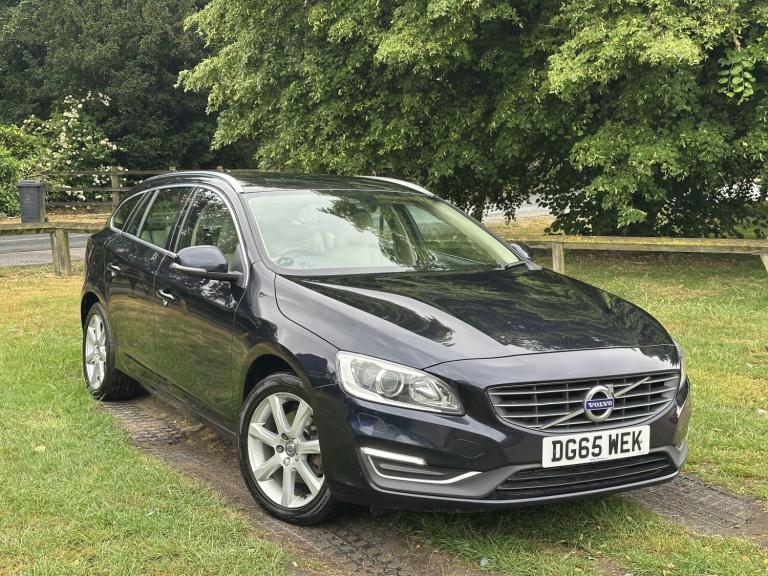 VOLVO V60 2.0 SE Lux Nav D4 Geartronic 2015