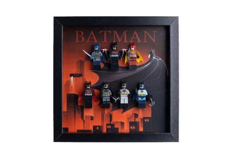 Display Frame for Lego BATMAN DC minifigures 27cm