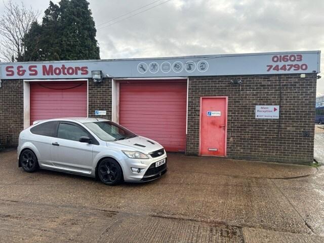 2008 Ford Focus 2.5 ST-3 3dr HATCHBACK Petrol Manual