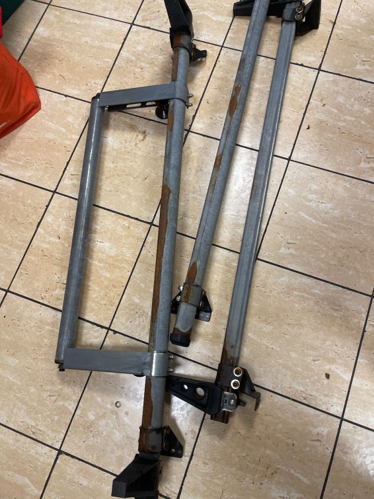 Rhino roof rack roller bar Renault Peugeot 