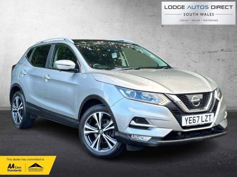 2017 Nissan Qashqai 1.5 dCi N-Connecta SUV 5dr Diesel Manual Euro 6 (s/s) (110 ps) HATCHBACK Dies...