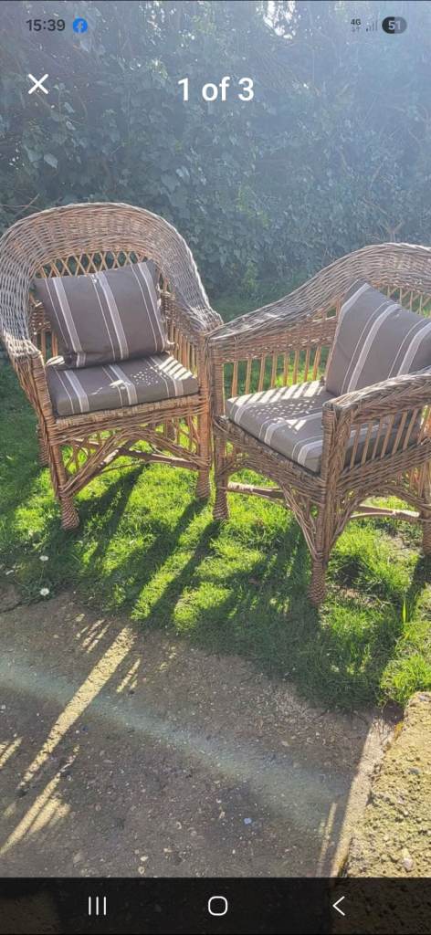 garden wicker chairs