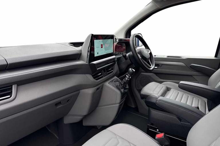 2025 Volkswagen Transporter 2.0 TDI 110 Commerce Pro Van-2 Seats Van DIESEL Manual