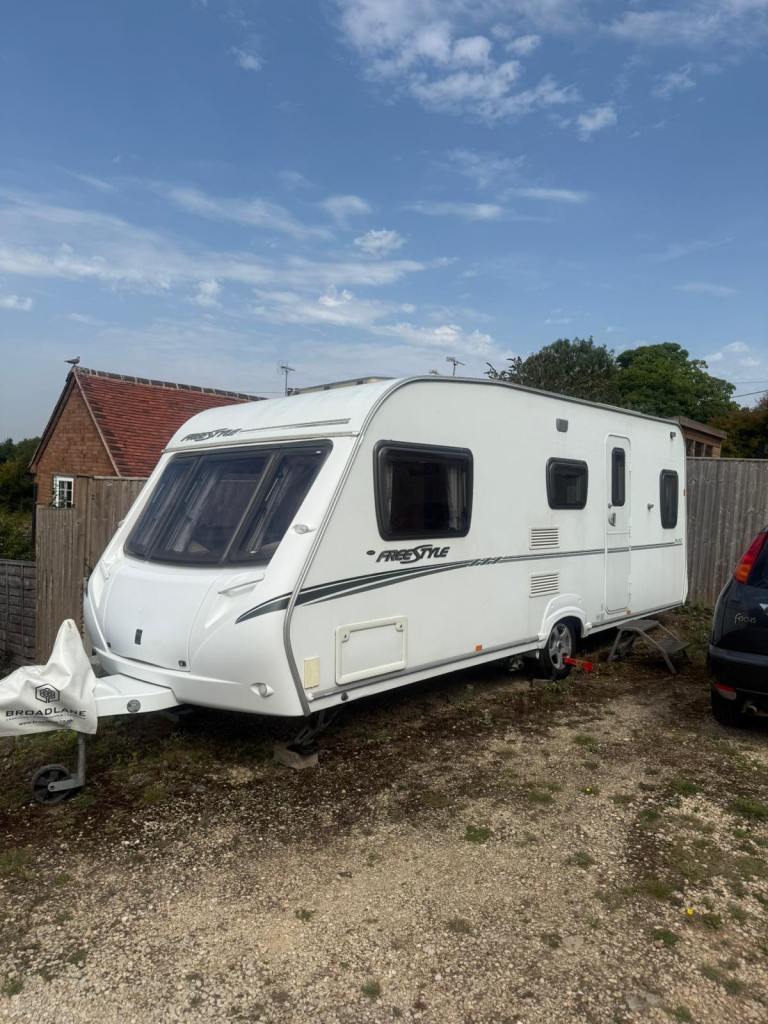 Abbey freestyle caravan 6 berth
