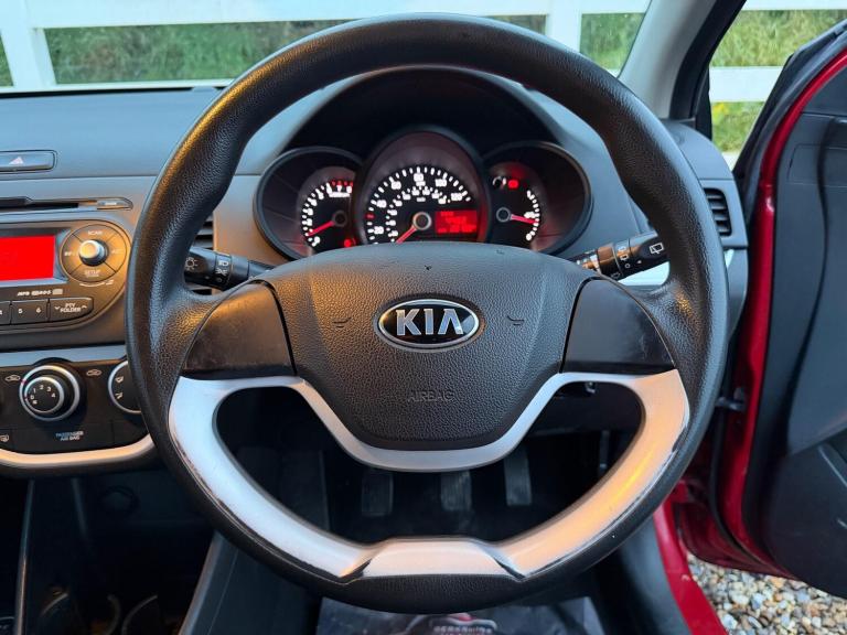 2013 Kia Picanto 1.0 1 5dr HATCHBACK PETROL Manual