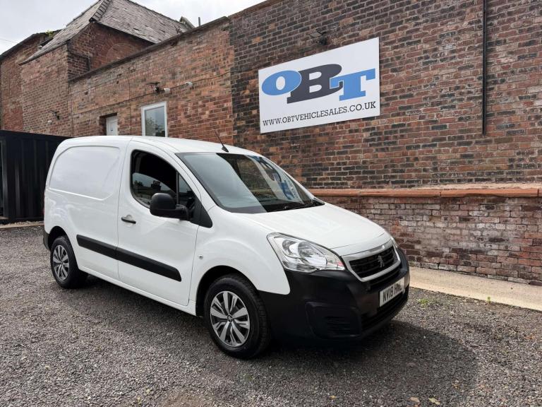 2018 Peugeot Partner 850 1.6 BlueHDi 100 Professional Van [non SS] PANEL VAN DIESEL Manual