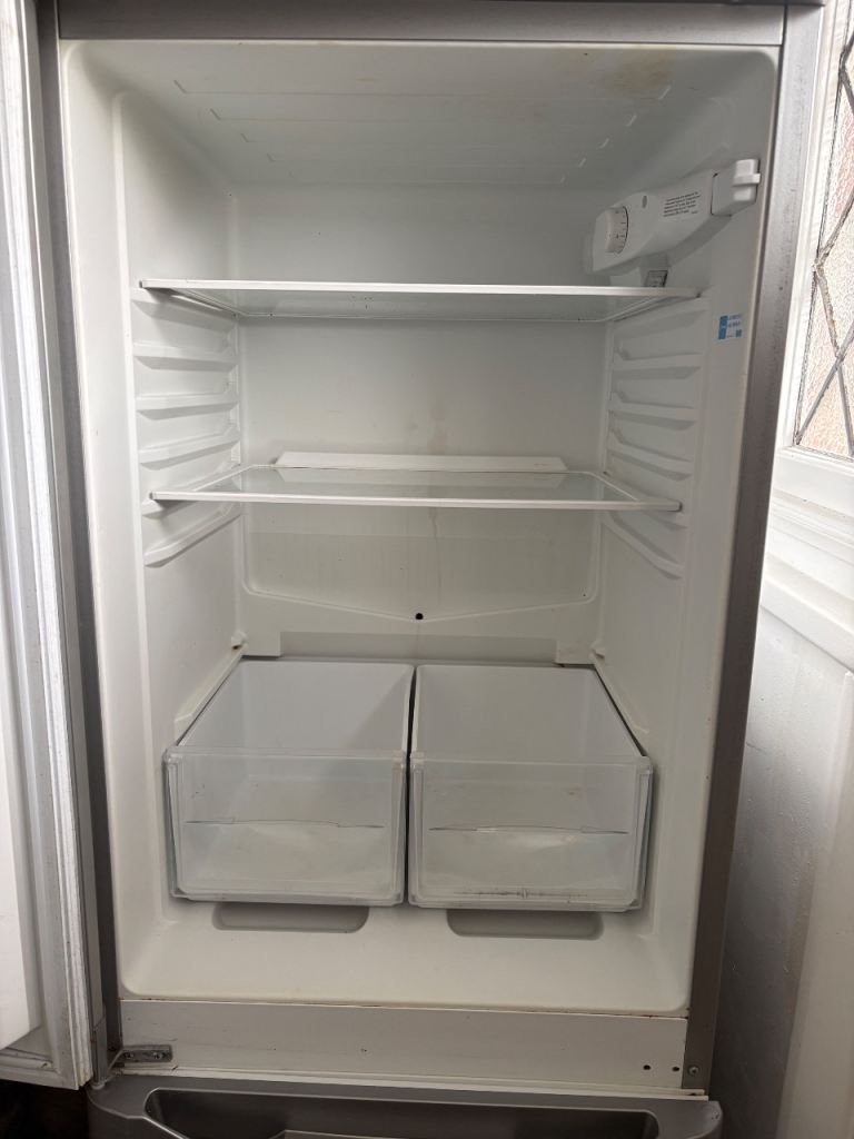 Indesit Fridge Freezer – Good Working Order