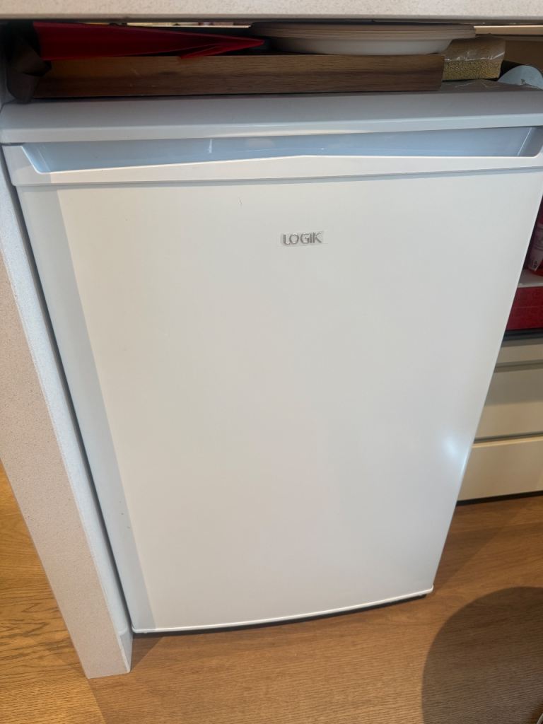Logik Under-counter Fridge with Freezer 