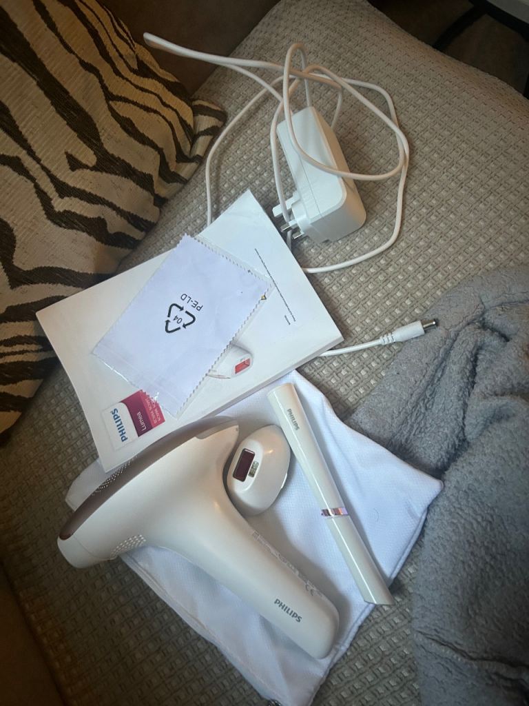 Philips Lumea IPL Hair Removal Device - Good Condition