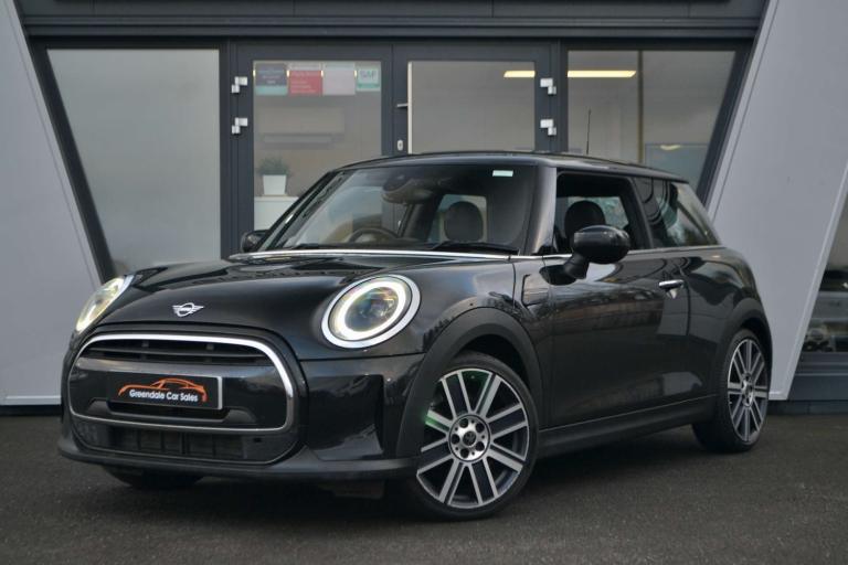 2022 MINI Hatch 1.5 Cooper Exclusive Auto 3dr Hatchback Petrol Automatic