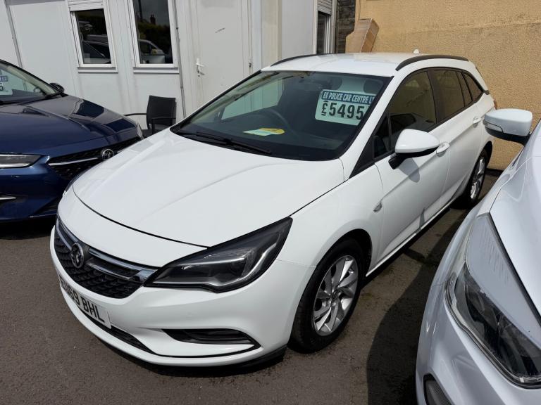 2019 69 VAUXHALL ASTRA 1.6 CDTI 136 DESIGN SPORTS TOURER WHITE ESTATE EX POLICE