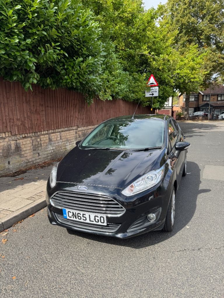 Ford Fiesta 1.0 EcoBoost Titanium Hatchback 