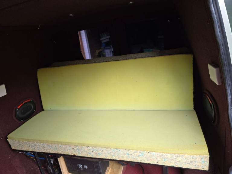 Full width Rock n roll bed campervan