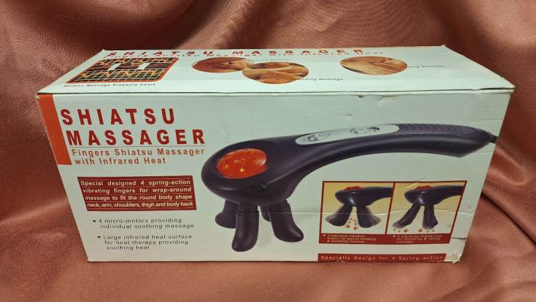 Shiatsu massager 
