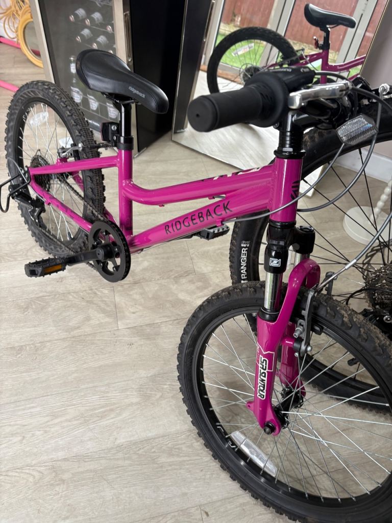 Ridgeback harmony child’s bike size 20 inch 