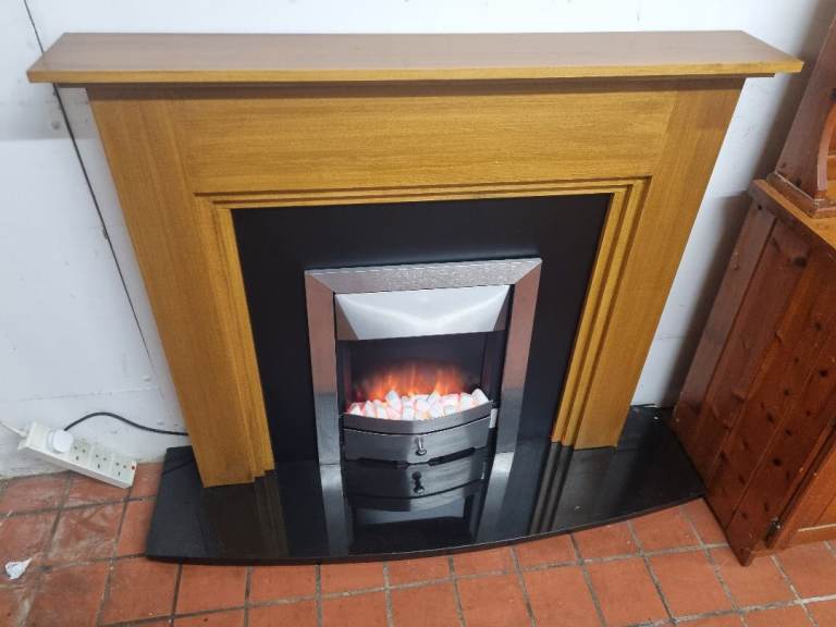Electric fire and surround