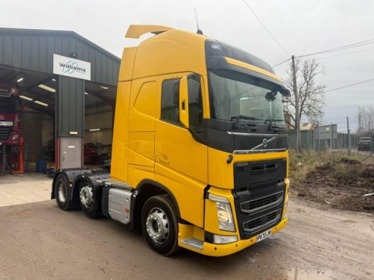 2021 (70) Volvo FH MID LIFT TRACTOR UNIT