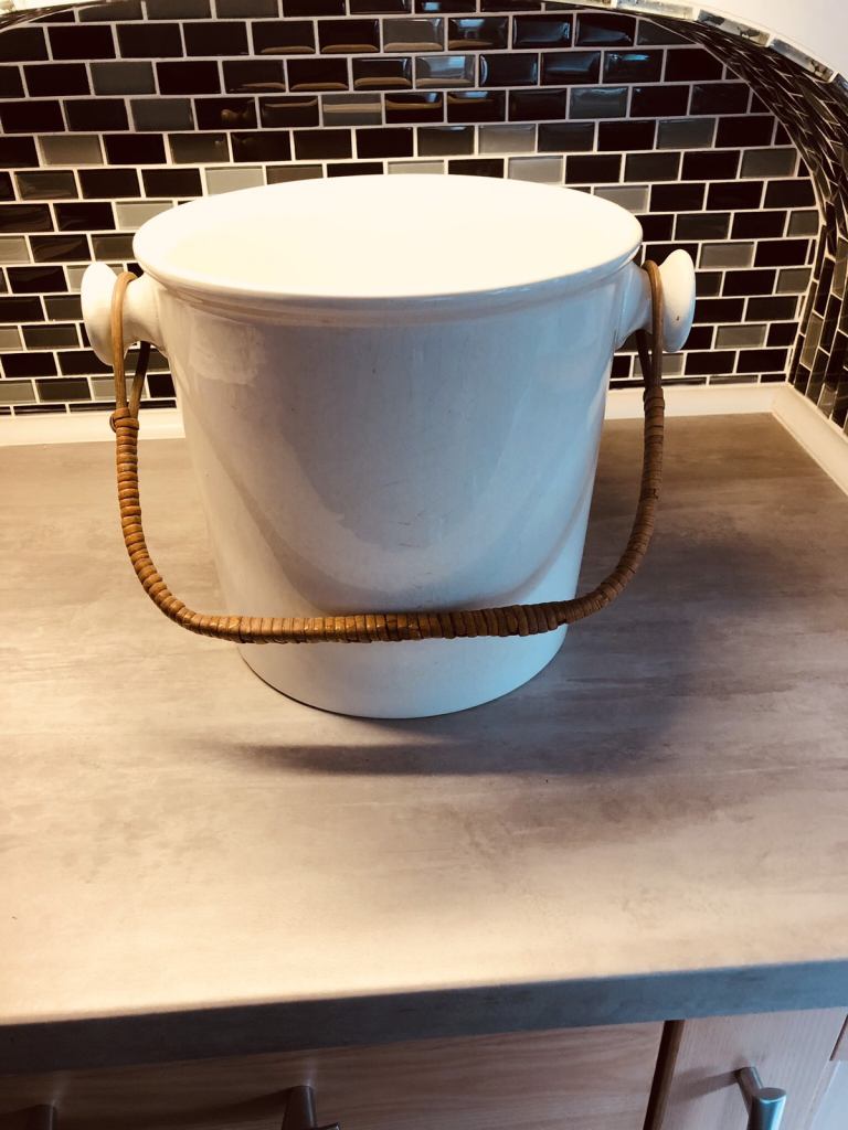 VINTAGE WICKER HANDLE POTTERY VESSEL BY H&K of TUNSTALL