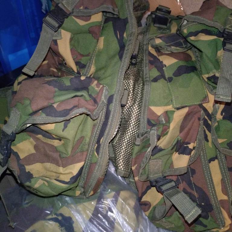 Military Camouflage Vest - Good Condition