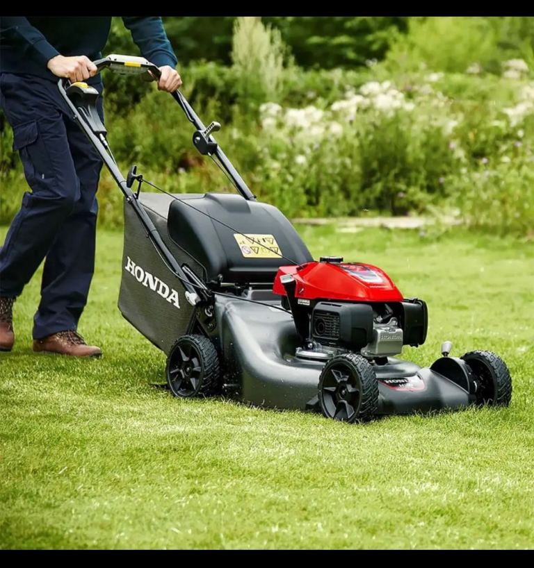 Lawnmower/ small engine services 