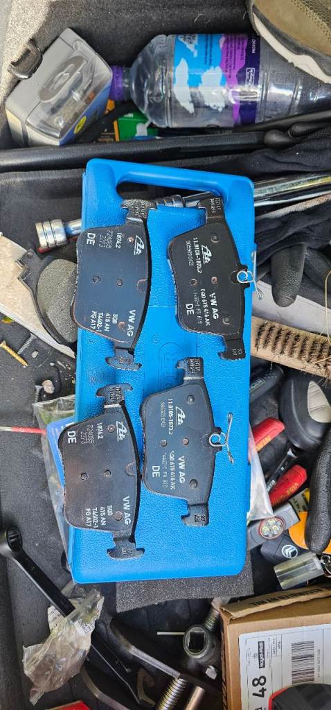 Mk7 Vw Golf front and rear pads
