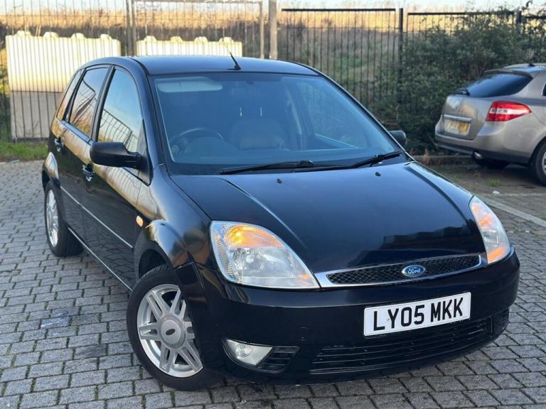 2005 Ford Fiesta 1.6 Ghia 5dr Hatchback Petrol Automatic