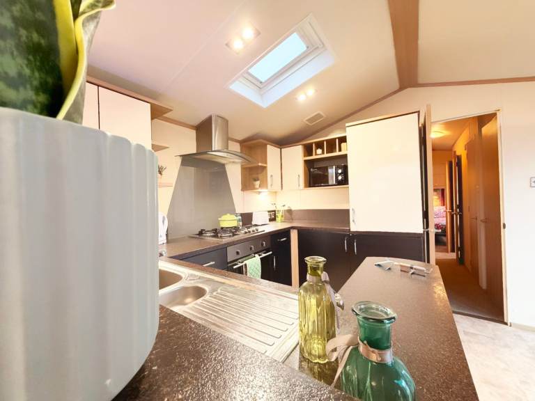 ****For Sale ,CHEAP– Own Your Perfect Getaway Only 90 Minutes from London | Finance Available