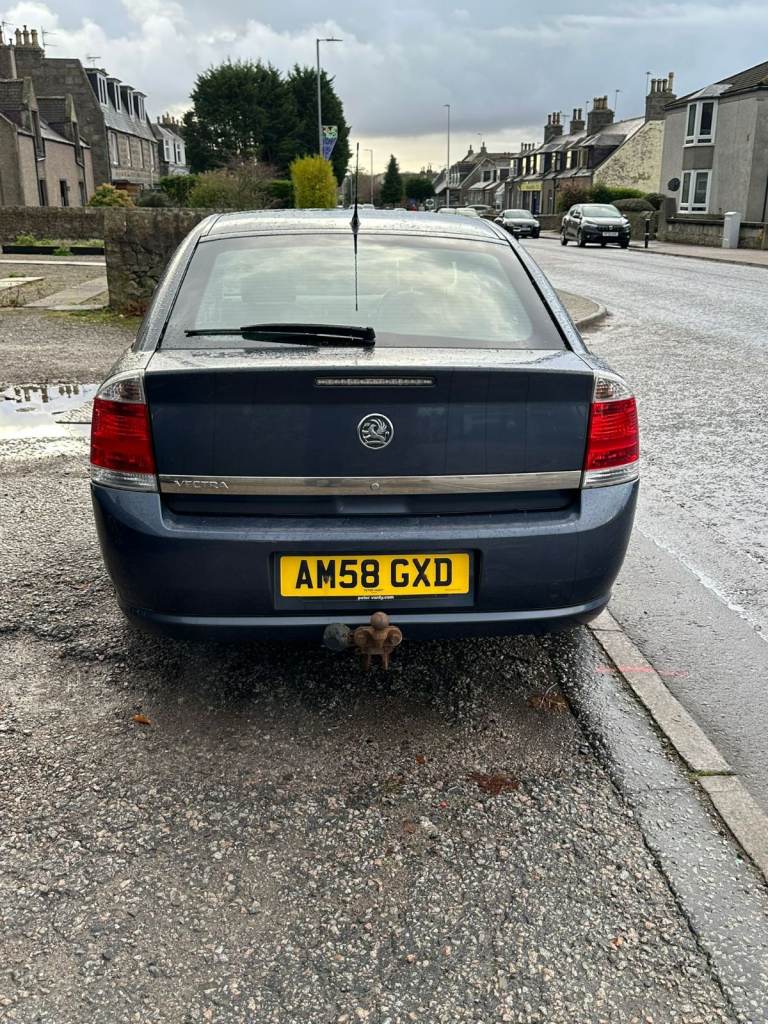 Vauxhall, VECTRA, Hatchback, 2008, Manual, 1796 (cc), 5 doors