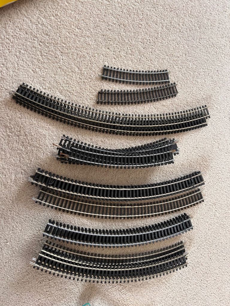 OO gauge train track