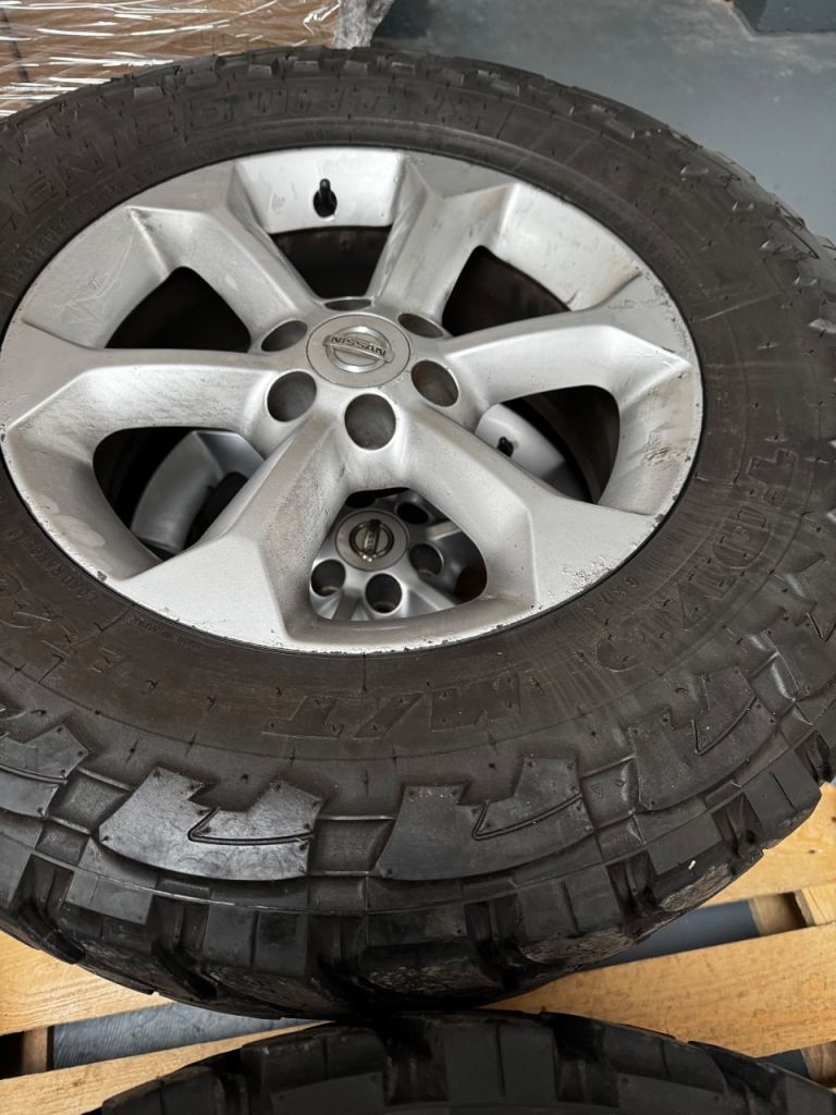 Nissan Navara set of 4 all terrain wheels and tyres