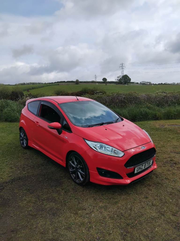 CHEAP! 2017 FIESTA ST LINE DIESEL £2195