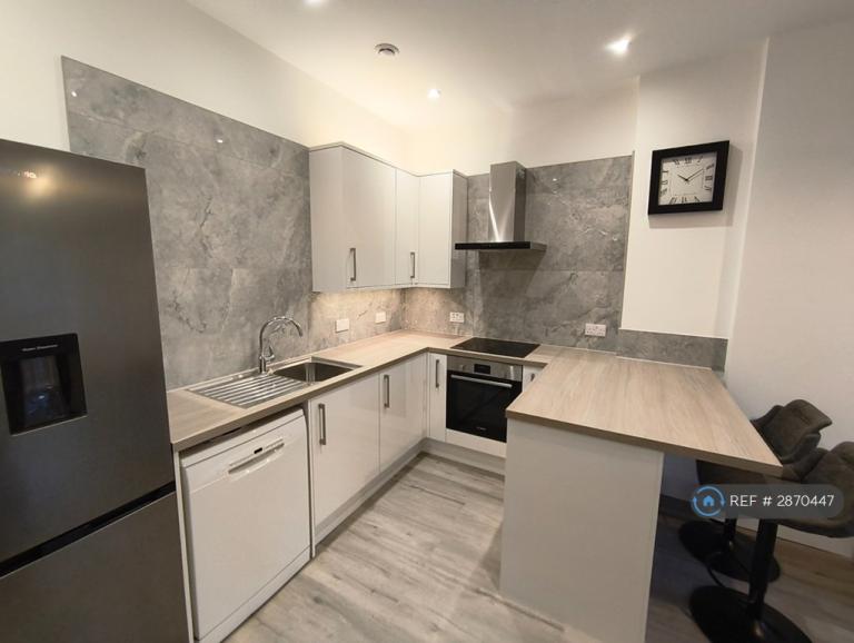 1 bedroom flat in Watson Crescent, Edinburgh, EH11 (1 bed) (#2870447)