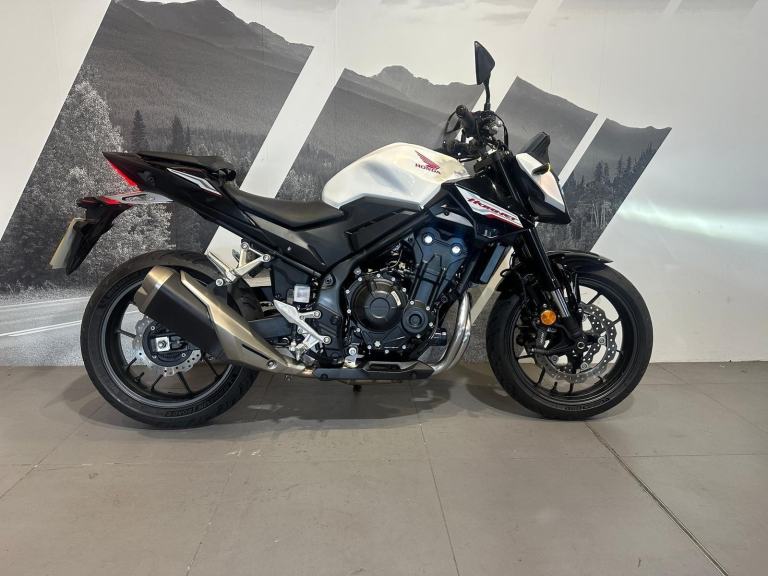 Honda CB500 Hornet with balance of 6 years warranty available at Craigs Honda