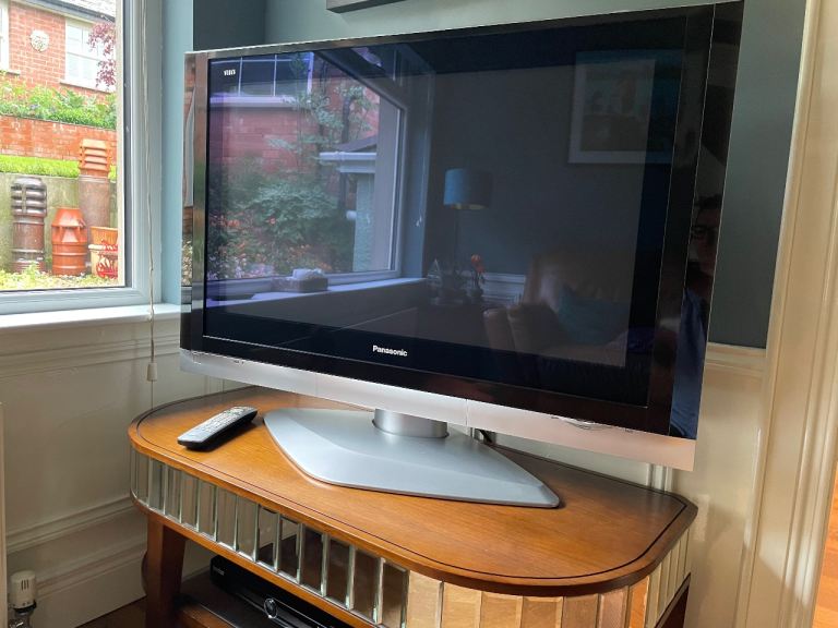 Panasonic Viera Plasma TV TY-ST42PX500 – Good Condition