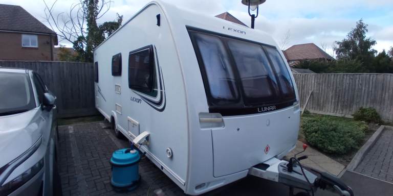 Lunar Lexon 540 2013 caravan